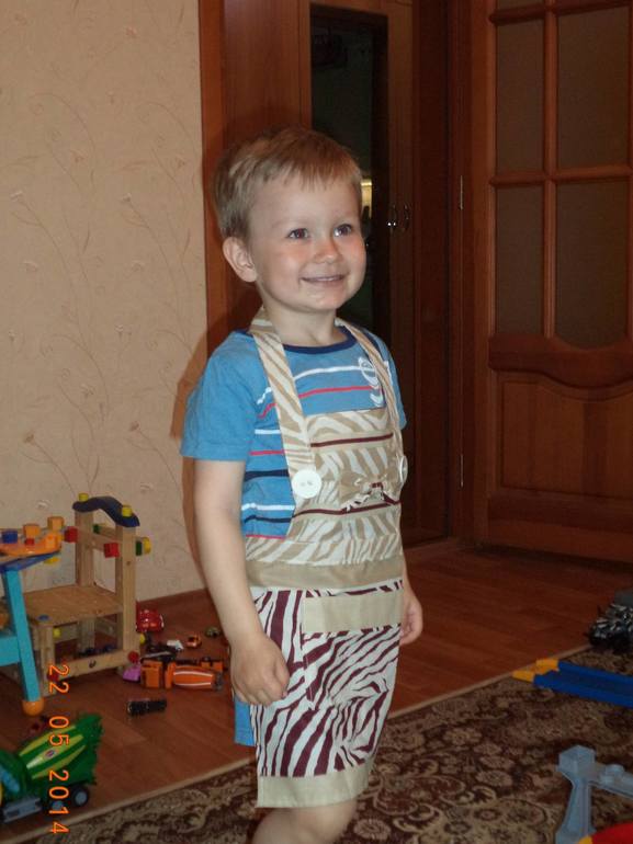Кирюша с подарками к 1 июня)))