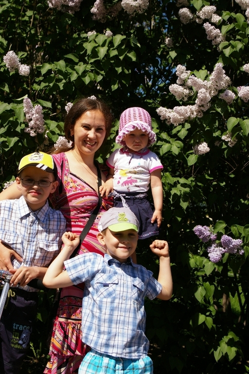 Немного наших почти совсем летних фоток:)