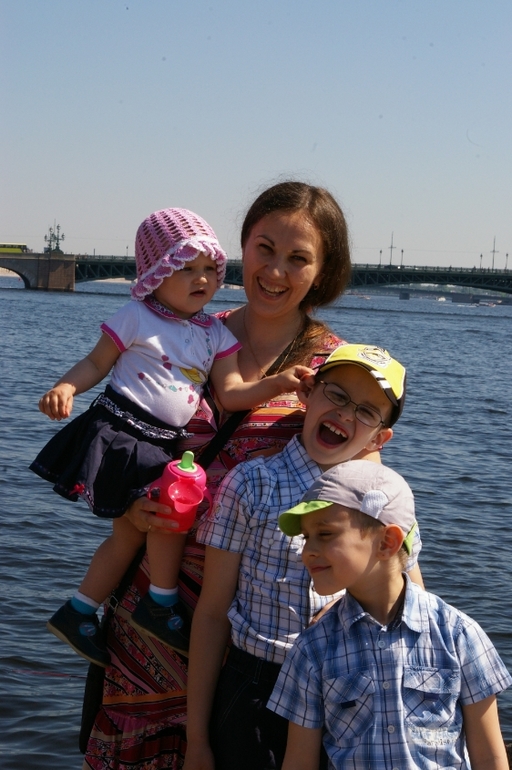Немного наших почти совсем летних фоток:)