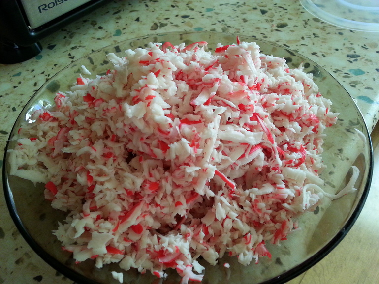 Котлетки из крабовых палочек.