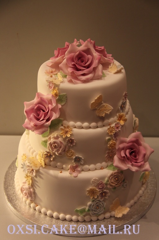 Свадебный торт  " Розовые мечты"