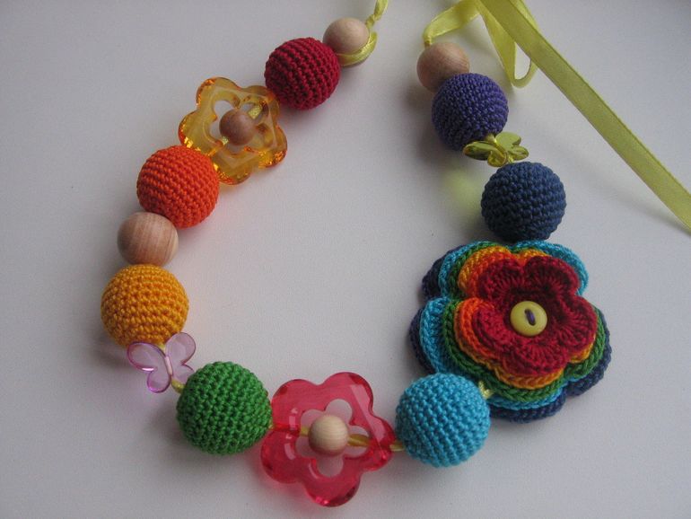 Бусы для девочки