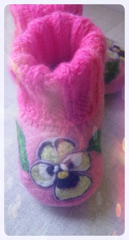 Валяный комплект "Анютины глазки"