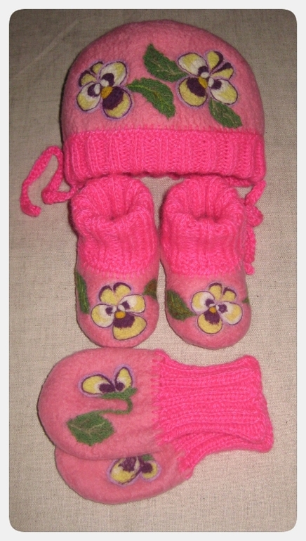 Валяный комплект "Анютины глазки"