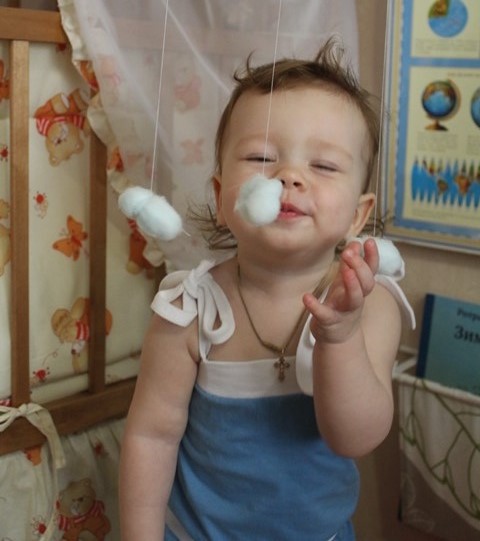 М. Шичида. "Тучи, дождик" (1,8)