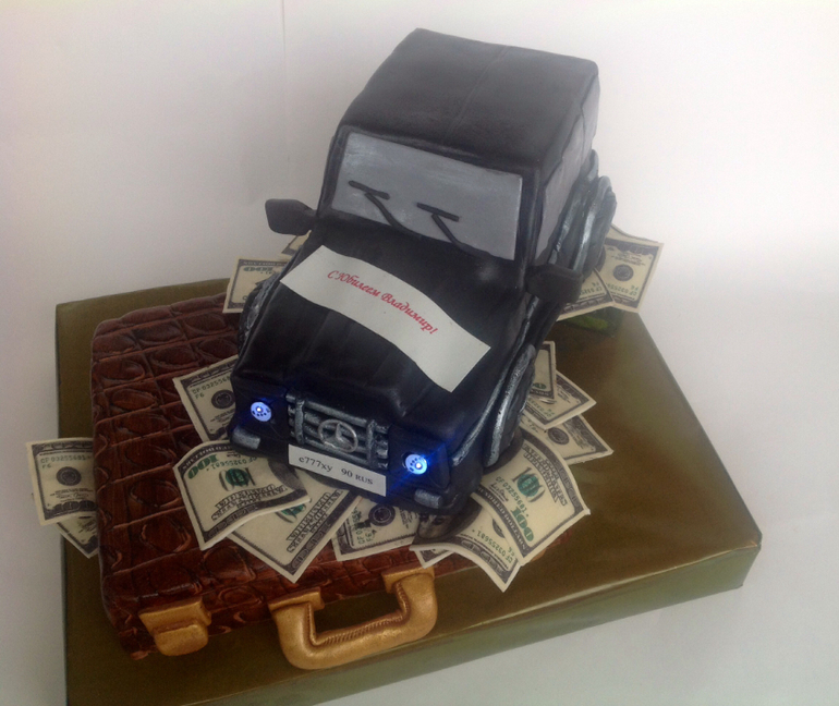 Моё первое Авто....... По типу " Гелендваген"))))