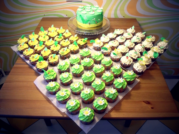 Яркий Свадебный наборчик )