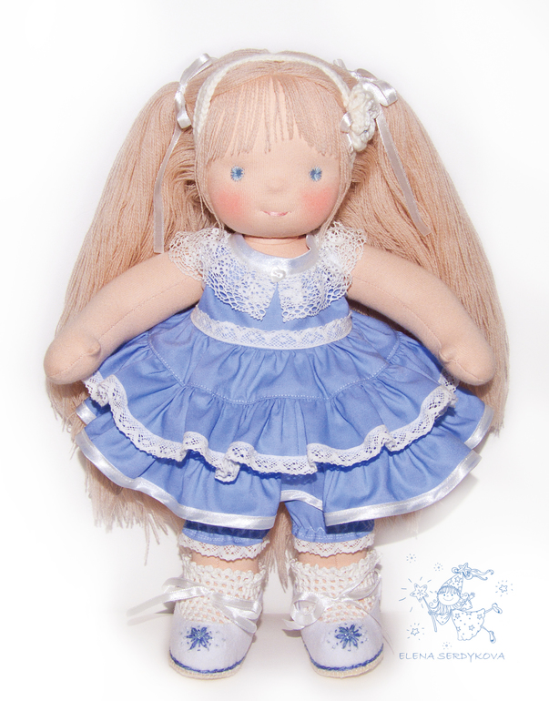 вальдофская кукла Снежиночка