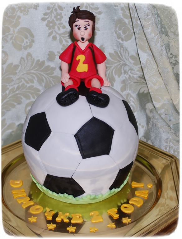 Тортик для юного футболиста.