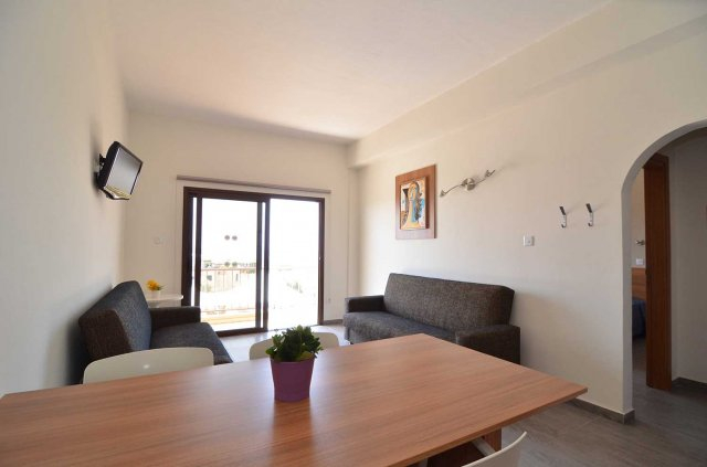 КИПР. Ларнака. Lucky Hotel Apartments