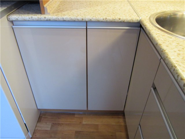 Мусорная дыра.