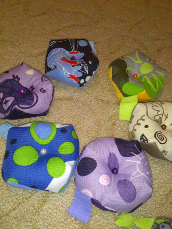 Подарочки на 8 марта)))