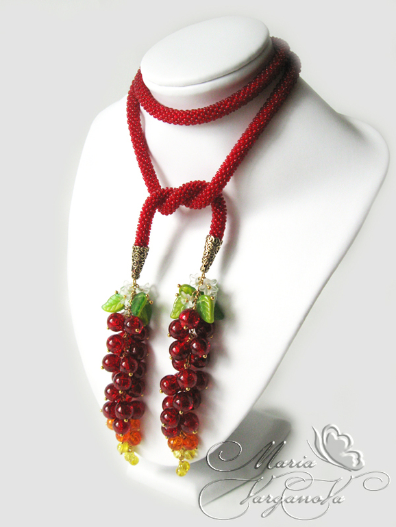 Новенькие жгутики и лариаты из бисера