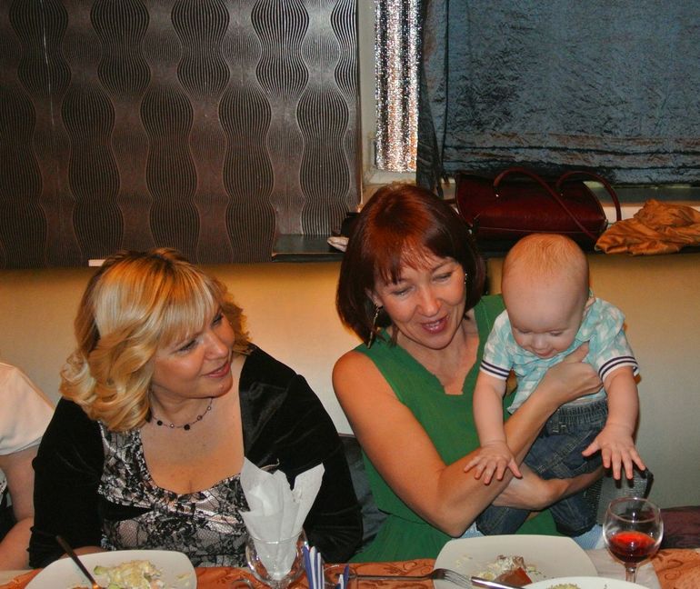 Козявка на телефоне, выкрутасы и мамочкин юбилей!