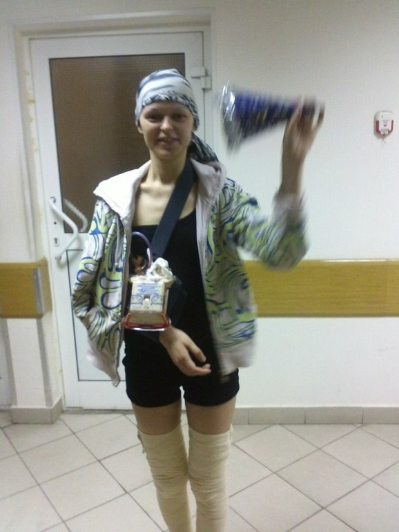 Настя тоже хочет стать мамой однажды....