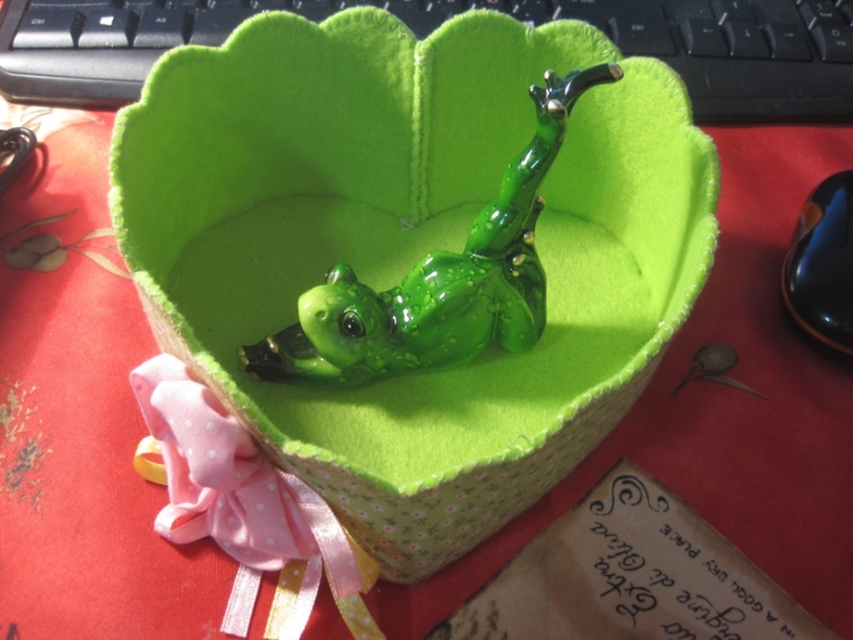 Вот прикупила к этому циклу всяких амулетов)