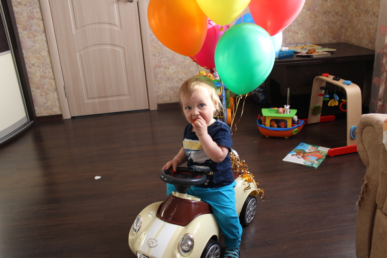 Первый День Рождения маленького Льва