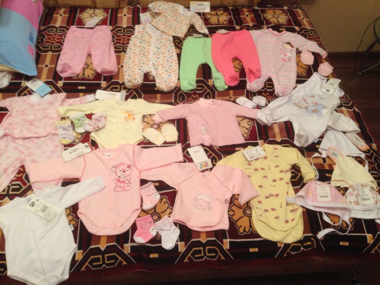 Немножко приданного для нашей бусинки!:)