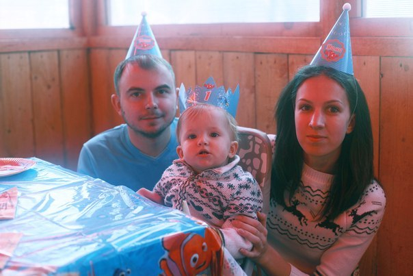 Вот и Вероничке уже год)