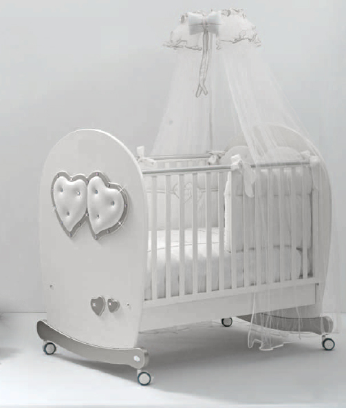 Любовь с первого вгляда или кроватка моей мечты!