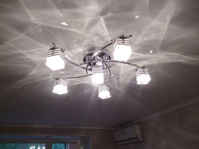 РЕМОНТ квартир дач офисов в Москве и МО ^ПОД КЛЮЧ^