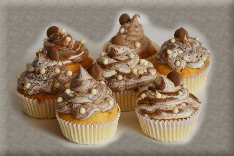 Мраморные капкейки.