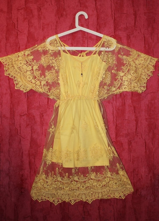 Платье желтое 2 в 1/размер 42-44/3000 руб