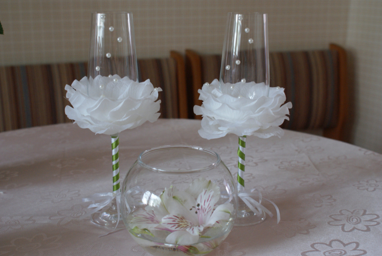 Подруга выходит замуж. Свадебный набор.