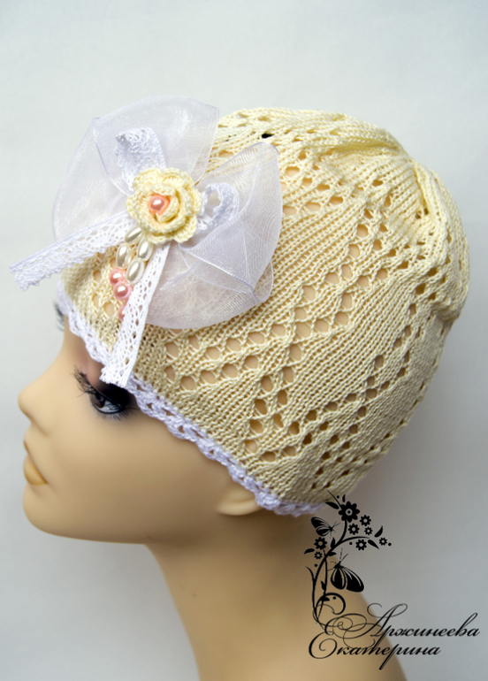 Нежная ажурная шапочка...