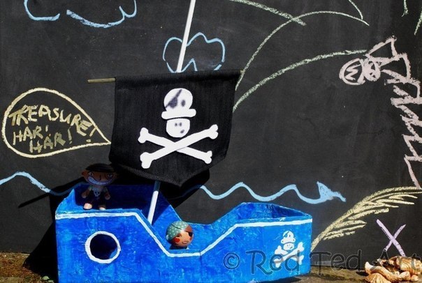 Корабль из коробки своими руками