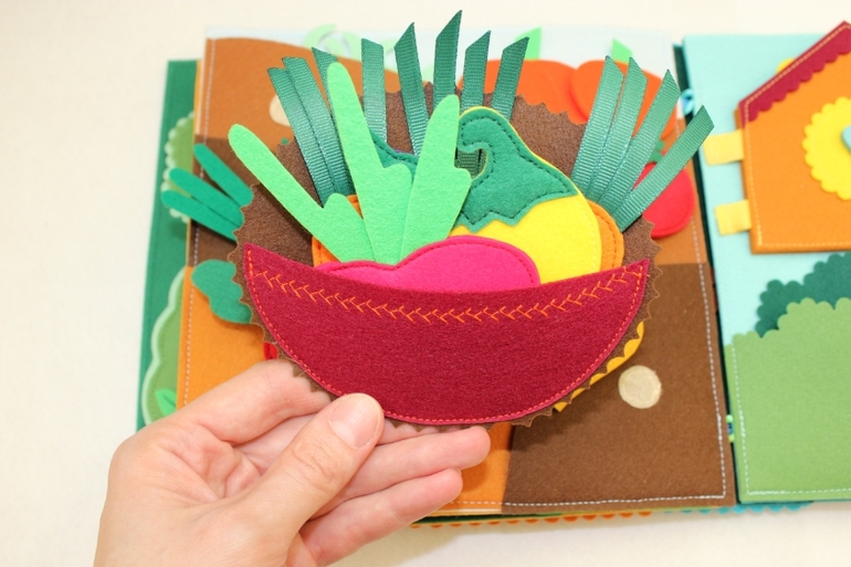 Развивающая книжка.