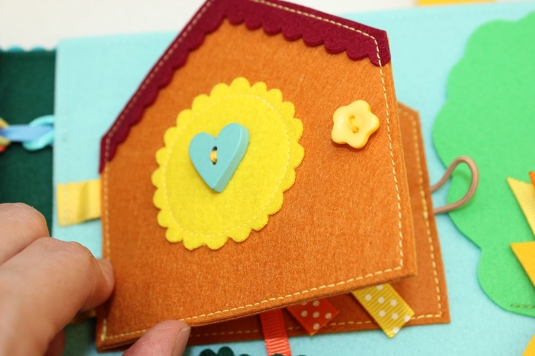 Развивающая книжка.