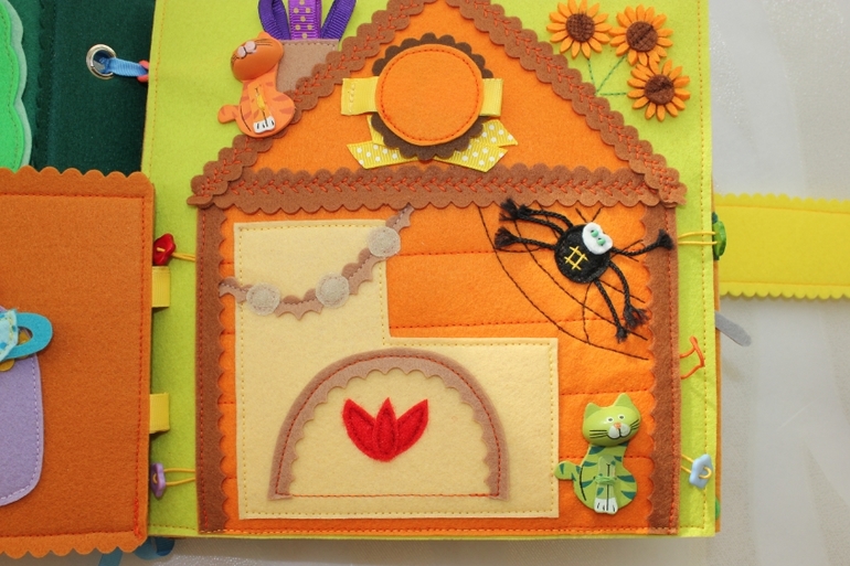 Развивающая книжка.