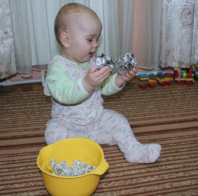 Игралки-самоделки наши.