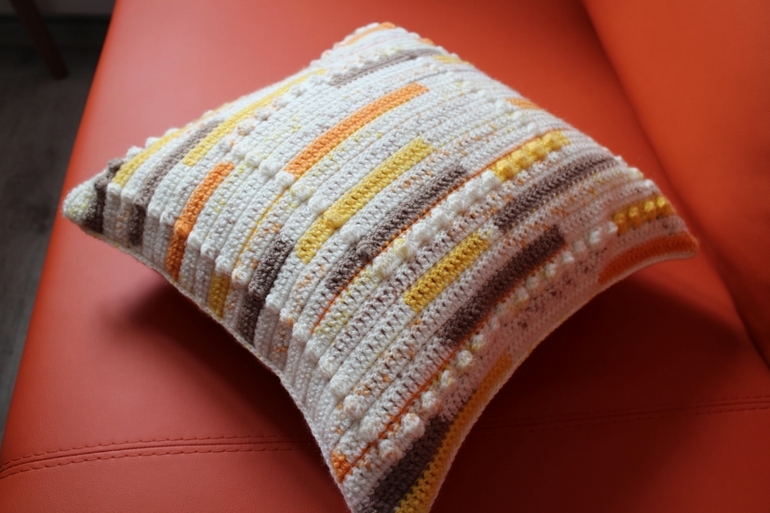 Подушки в дизайнерском исполнении