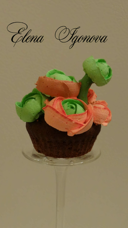 Кремовая оранжерея.