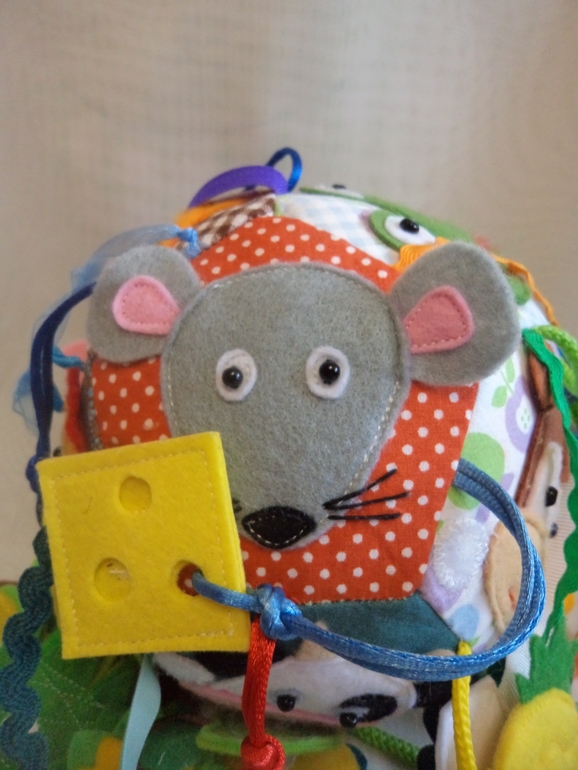 Развивающий мячик "Кто что ест"