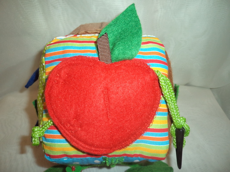 Развивающий кубик