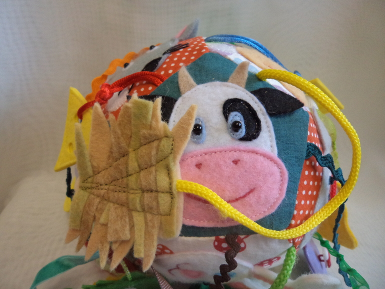 Развивающий мячик "Кто что ест"