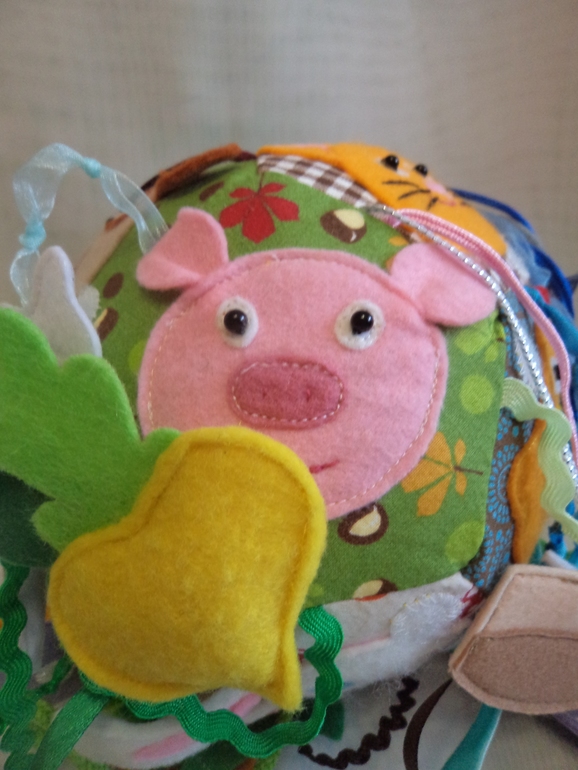 Развивающий мячик "Кто что ест"