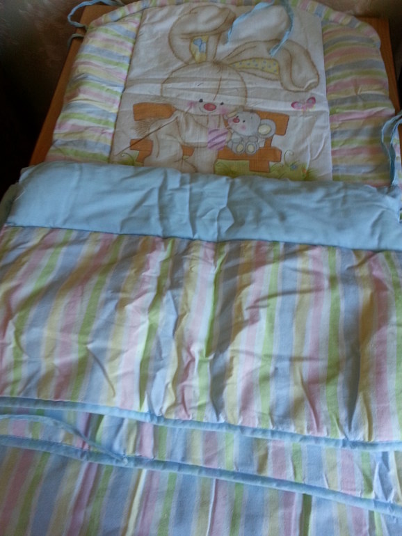 Бамперы в кроватку! Цена 700р+доставка!