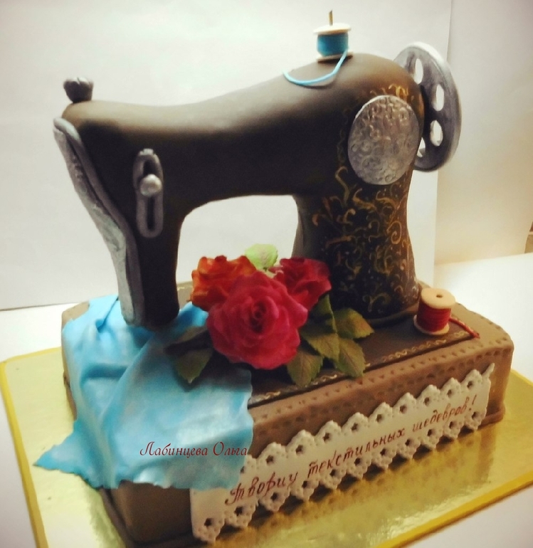 Швейная машина