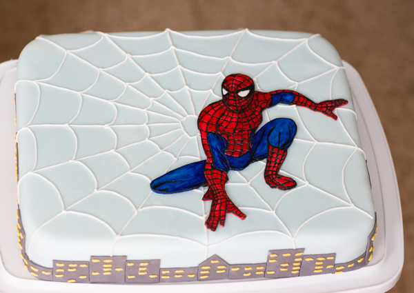 Торт для мальчика на день рождения