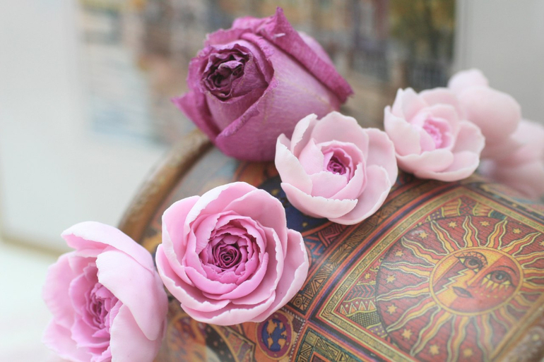 Зажимы для волос, венки, заколки из полимерной глины