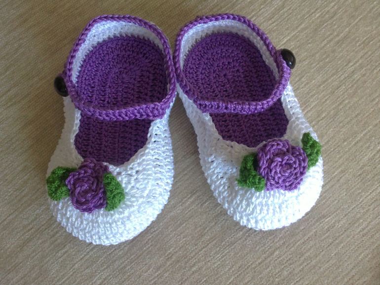 Авторские пинетки и повязки, на заказ,почта.