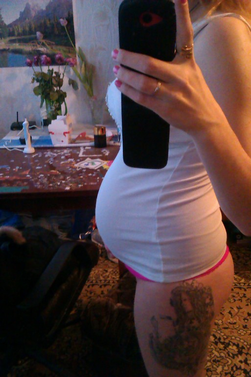 Нам 22 и 4 дня!)))))Вот такие мы!)))