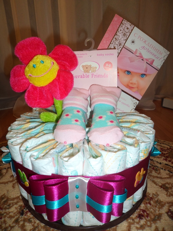 ПРОДАМ " ТОРТИК" ИЗ ПАМПЕРСОВ!