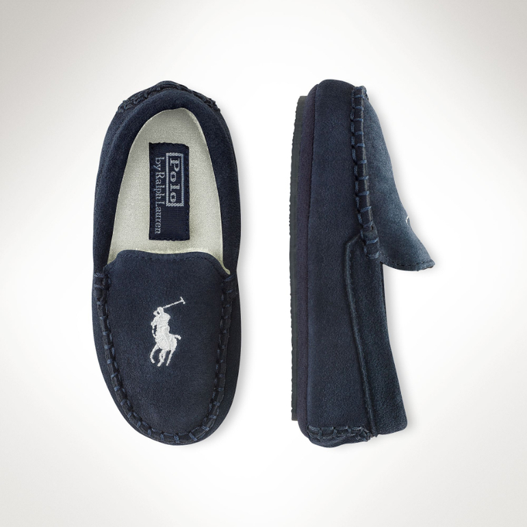 подборочка одежды) прикинула тут...