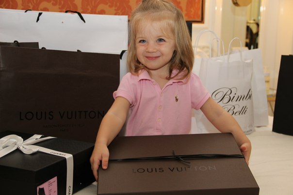 Девочки всем привет....)