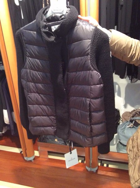 Moncler со скидками на заказ!Женское))